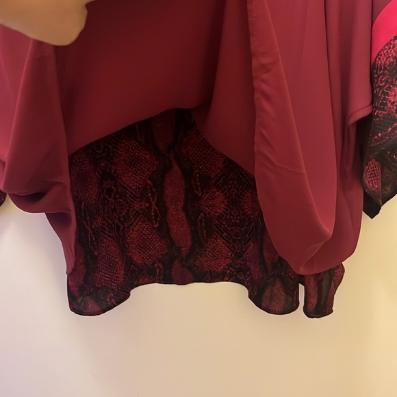 White House Black Market Red 3/4 Sleeve Embellished Blouse - Picture 7 of 12